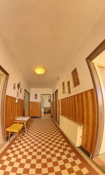 Chodba 1.NP.jpg