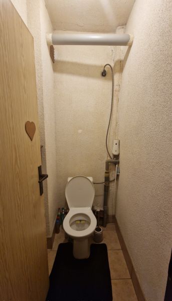WC.jpg