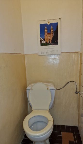 WC.jpg