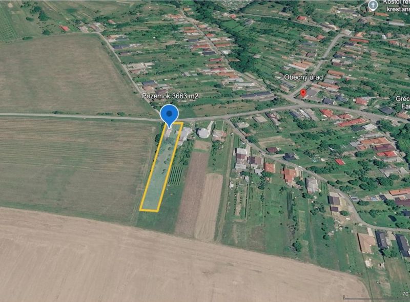 pozemok, satelit, V. Trna .jpg